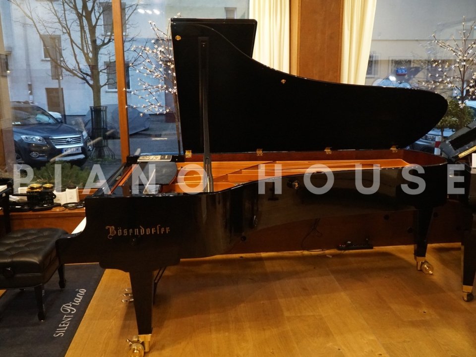 Cận cảnh thiết kế và chất liệu gỗ của Bösendorfer 280VC
