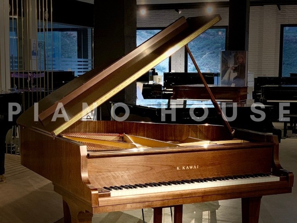 KAWAI GL30 Walnut - Đánh giá chi tiết tại Piano House