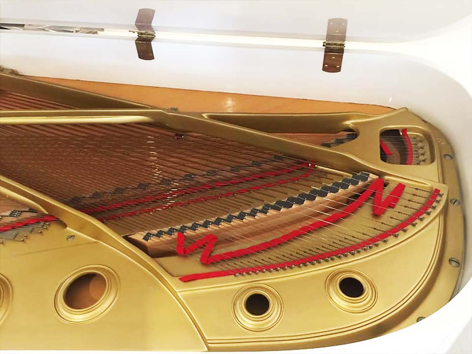 YAMAHA C7 WH - Góc nhìn thực tế 6