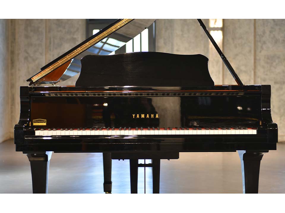 Cận cảnh YAMAHA C7B tại Piano House