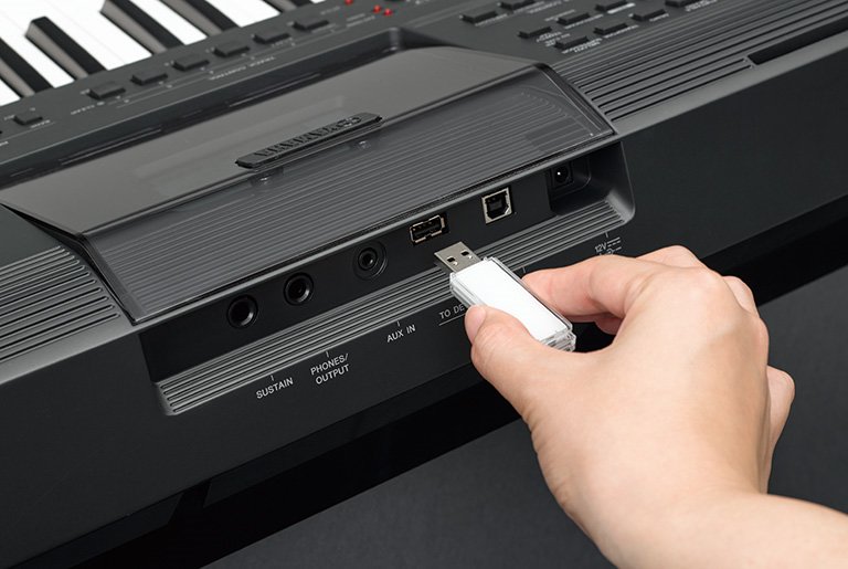 Hình ảnh chi tiết Yamaha PSR-E463 góc chụp 2