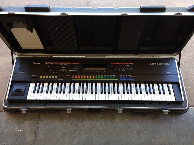 Roland JUPITER 50 - Ảnh thực tế 3