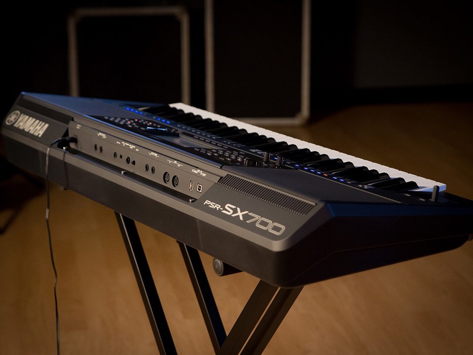 Yamaha PSR SX700 - Đánh giá chi tiết tại Piano House