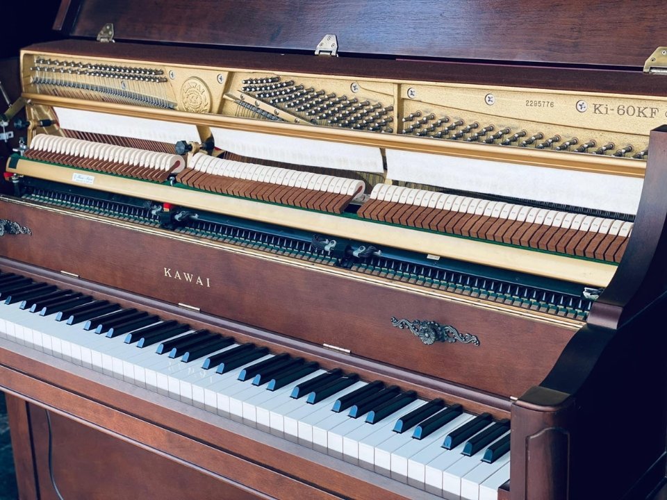 Chi tiết đàn Kawai Ki-60KF - Hình 4