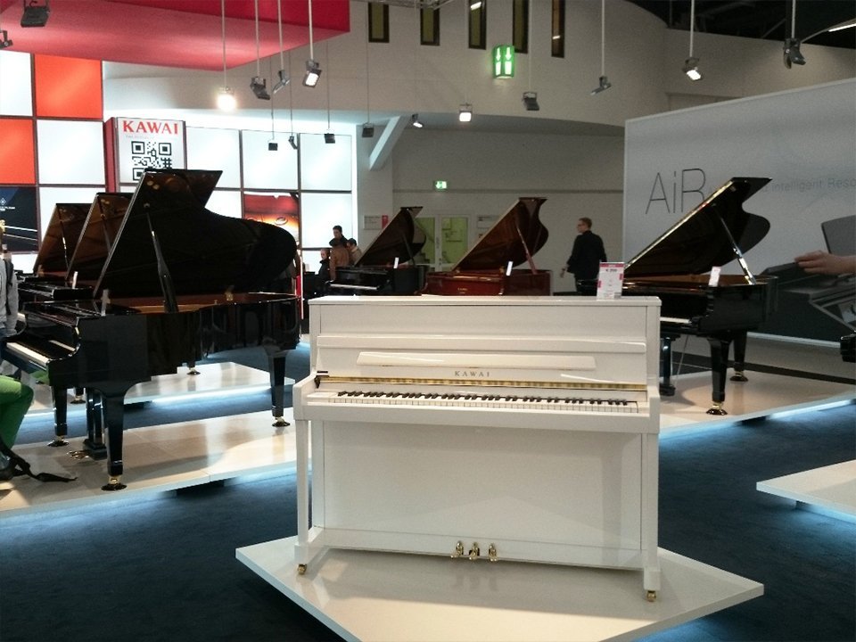 Hình ảnh chi tiết KAWAI K-300 WH góc chụp 2