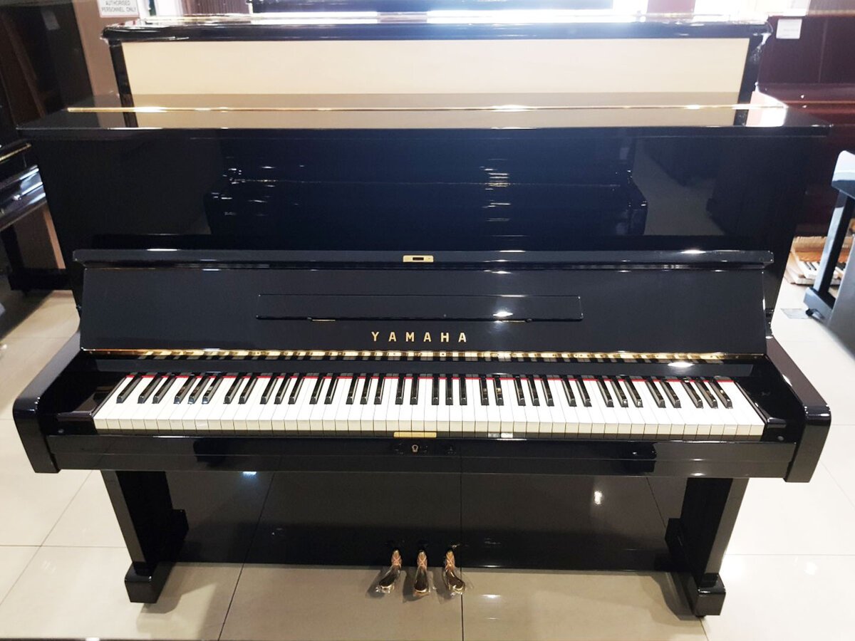 YAMAHA U1E - Ảnh thực tế 3