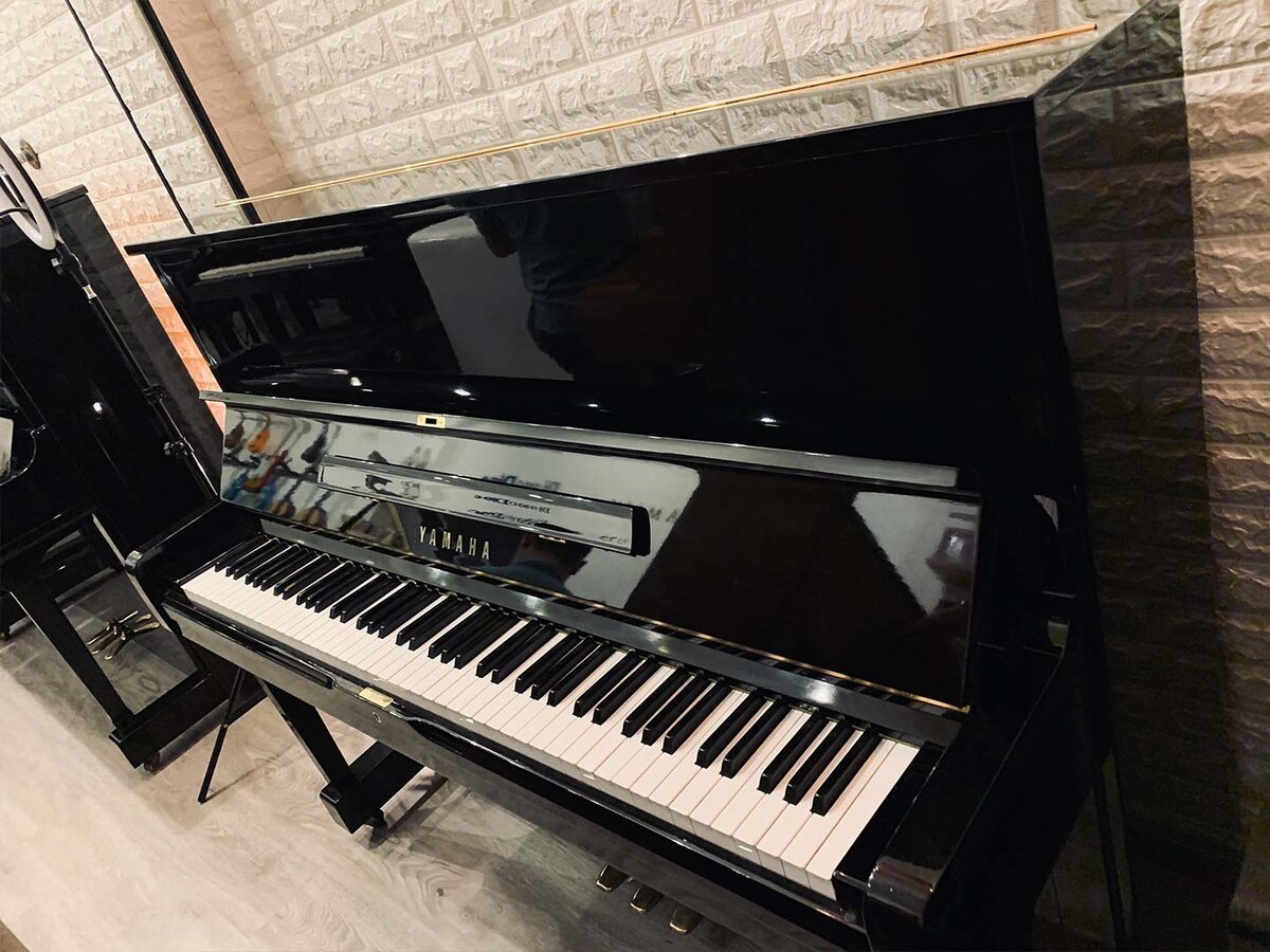 Cận cảnh YAMAHA U1G tại Piano House