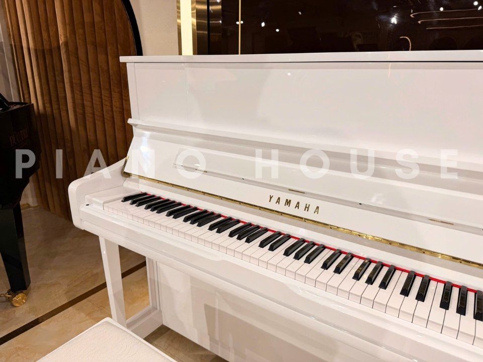 YAMAHA U1J PWHC - Góc nhìn thực tế 6