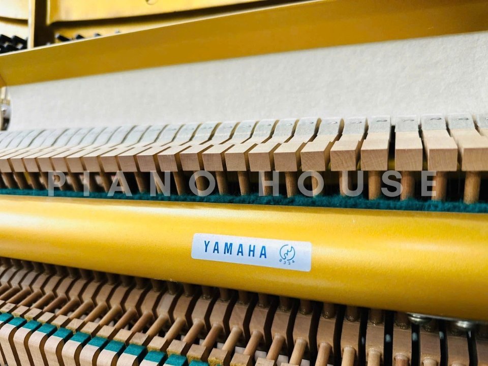 Cận cảnh YAMAHA U2H tại Piano House