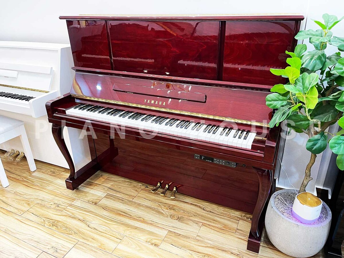 YAMAHA U30BiC - Ảnh thực tế 3