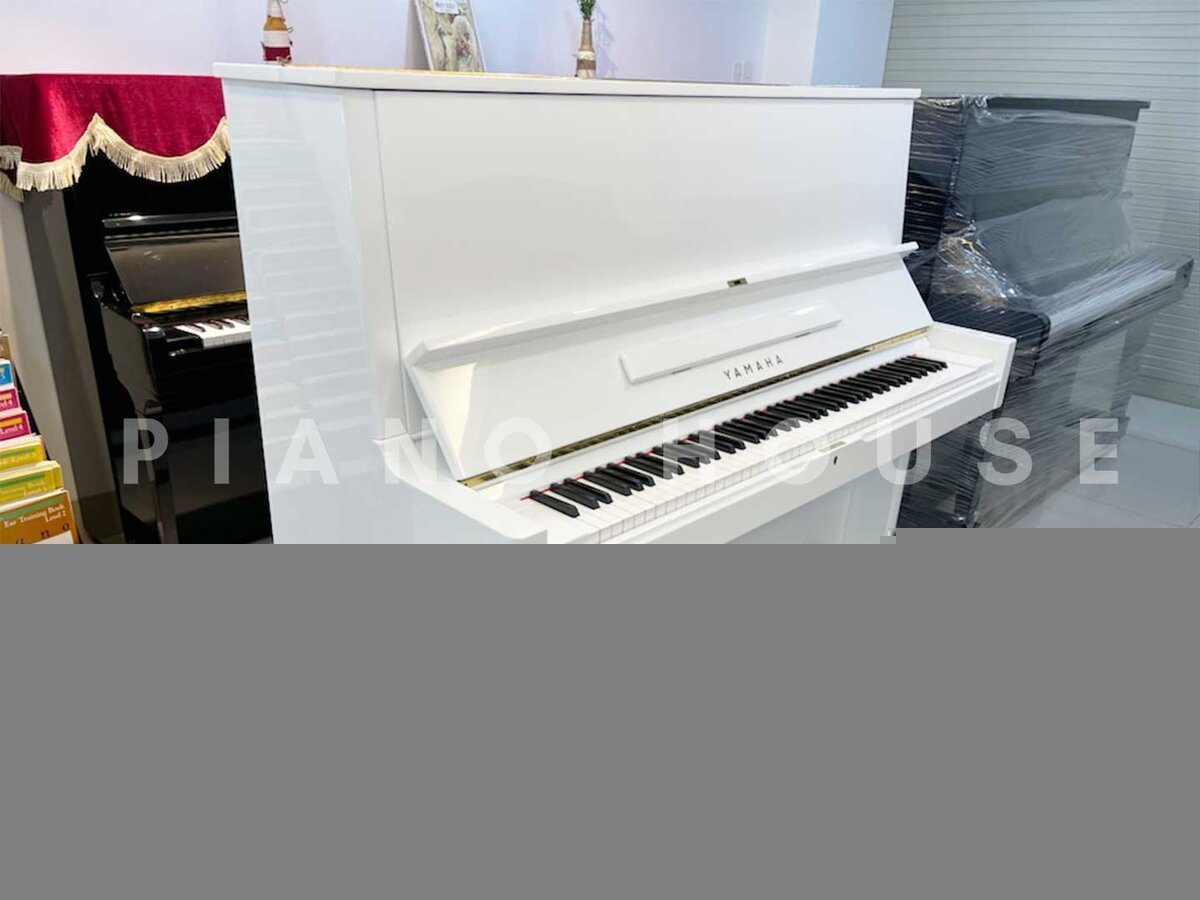 YAMAHA U5 WH - Ảnh thực tế 3
