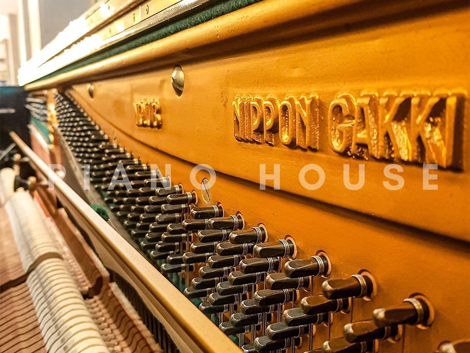 Chi tiết đàn YAMAHA U3F - Hình 4