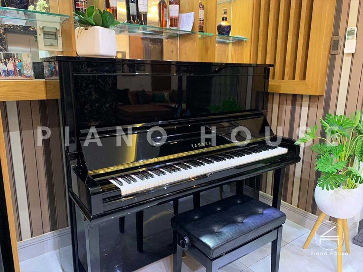 Chi tiết đàn YAMAHA U30A - Hình 4