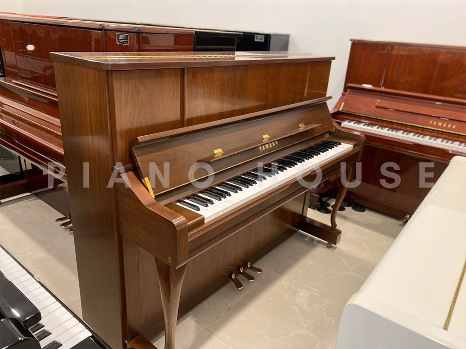 YAMAHA YU10 WnC - Đánh giá chi tiết tại Piano House