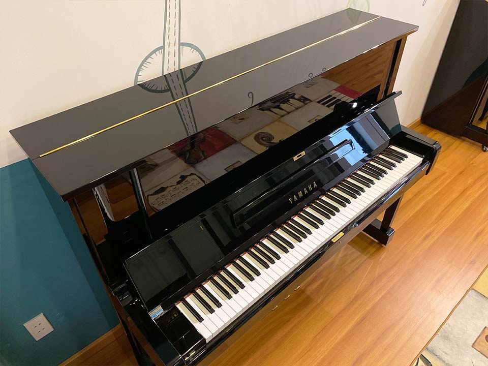 Hình ảnh chi tiết YAMAHA YUS góc chụp 2